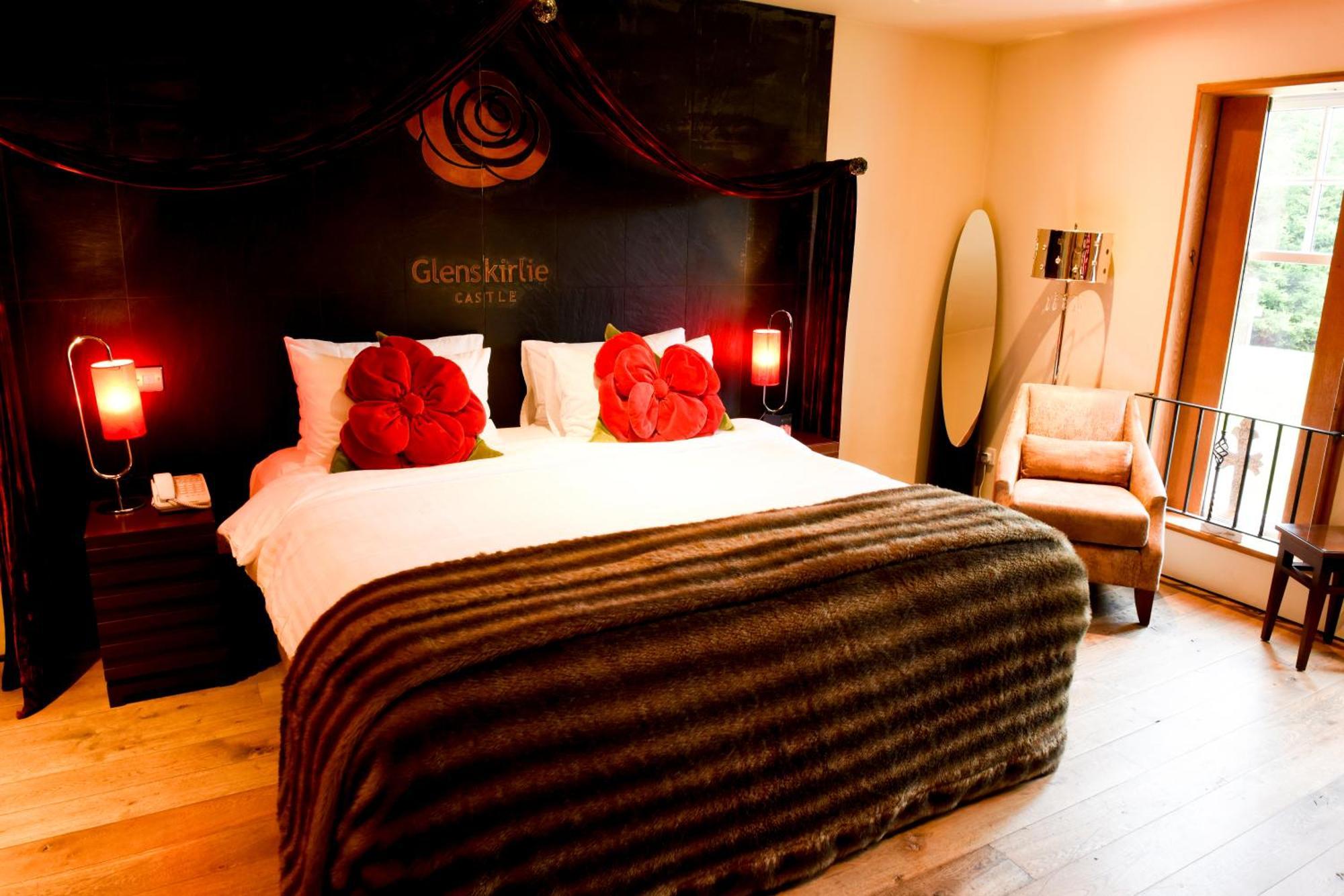 Glenskirlie Castle Hotel Banknock Zewnętrze zdjęcie